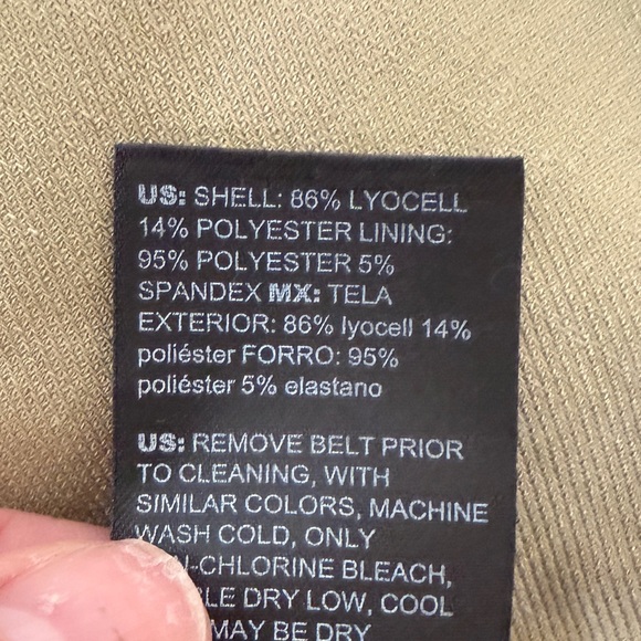 White House Black Market Belted Safari‎ Jacket Elm Tan Lyocell Blazer Size 8 - Picture 4 of 6